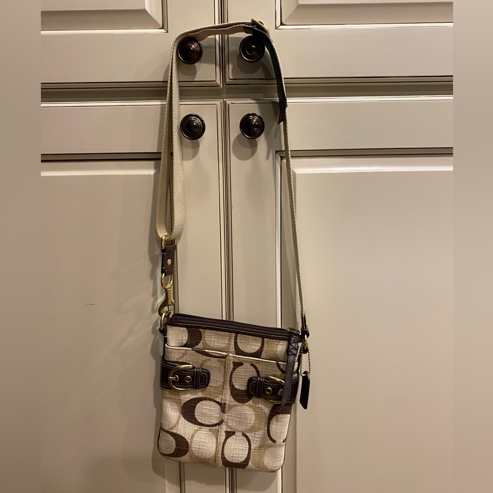 COACH Classic monogram /Beige and Brown Crossbody Bag